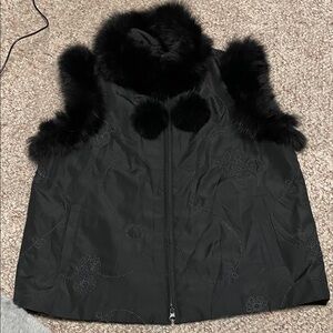 Real fox Fur-Trimmed Women's black embroidered light puff Vest